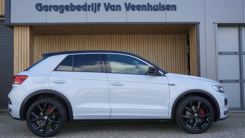 Volkswagen T-Roc 1.5 TSI 150PK DSG 2x R-Line Virtual Cockpit uit 2019, foto 3