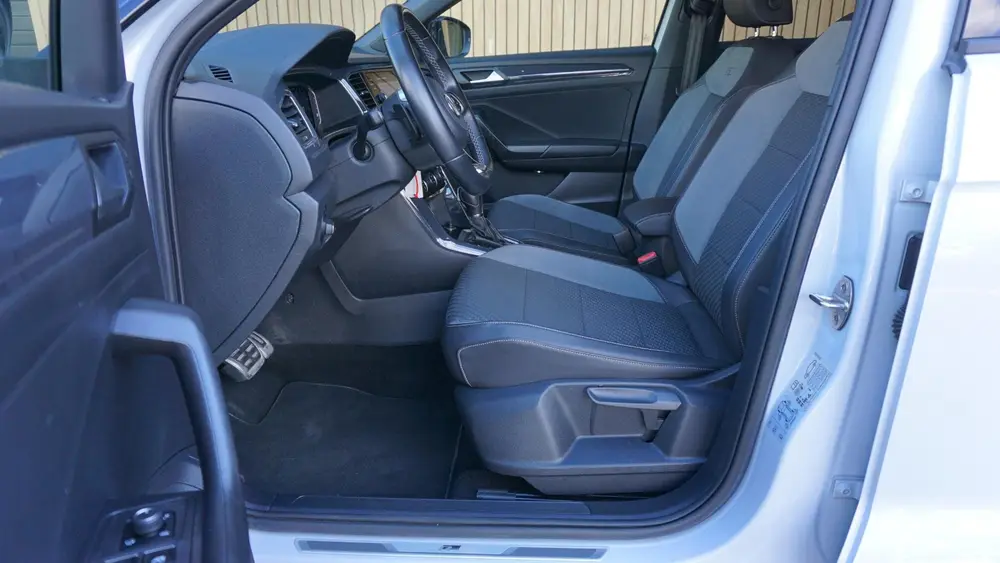 Volkswagen T-Roc 1.5 TSI 150PK DSG 2x R-Line Virtual Cockpit uit 2019, foto 7