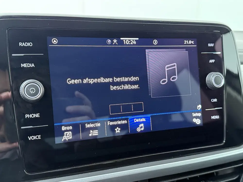 Volkswagen T-Roc 1.0 TSI Life Edition | 116 PK | Adaptive Cr uit 2024, foto 19