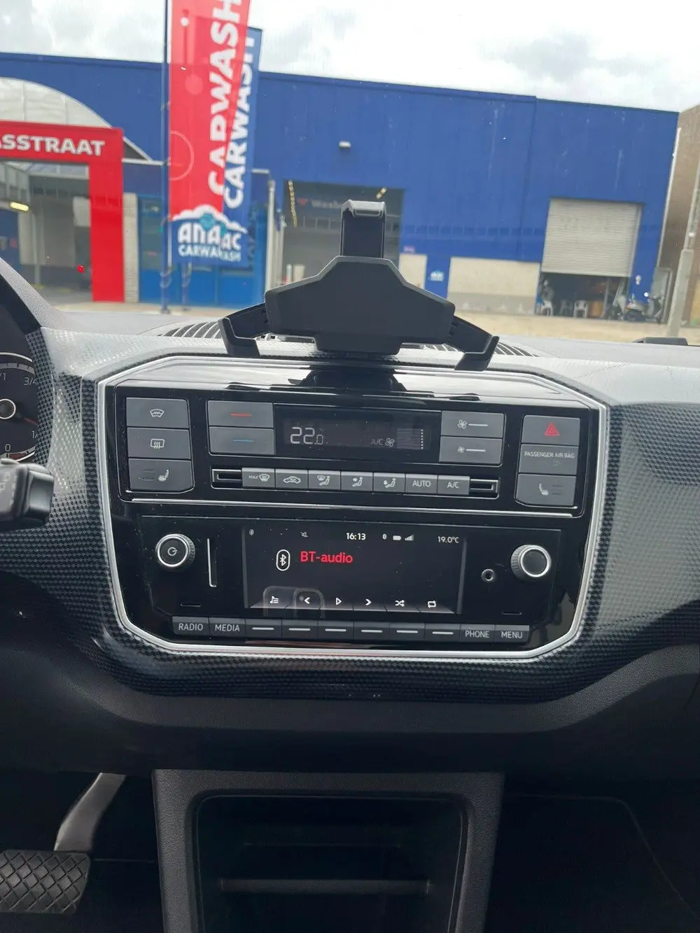 Volkswagen Up! E up! Elektromotor 82pk 5D 2019 Wit uit 2019, foto 17