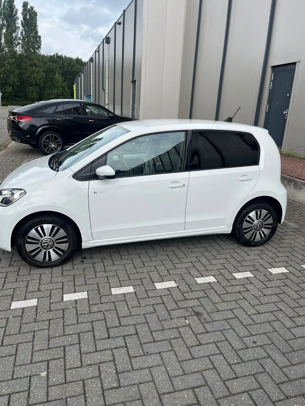 Volkswagen Up! E up! Elektromotor 82pk 5D 2019 Wit uit 2019, foto 4