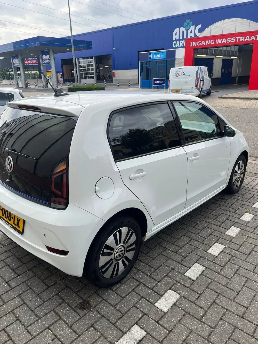 Volkswagen Up! E up! Elektromotor 82pk 5D 2019 Wit uit 2019, foto 7