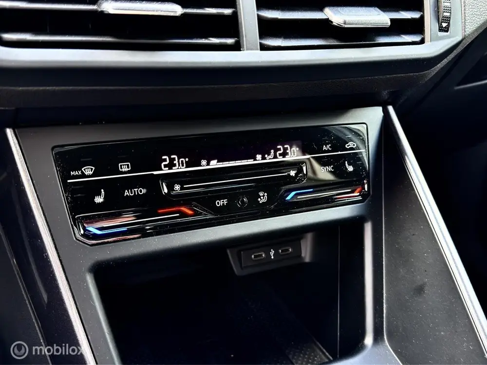 Volkswagen Polo 2.0 TSI GTI |Pano |Beats |Keyless |Sfeer |IQ uit 2023, foto 13