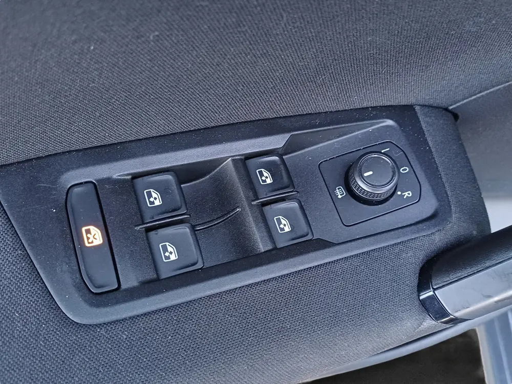 Volkswagen Touran TSI Comfortline 7-Pers /Clima/Navi/Carplay uit 2019, foto 19