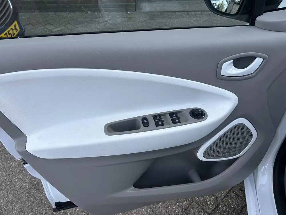 Renault ZOE R90 Life 41 kWh Koopaccu | Trekhaak | uit 2019, foto 8