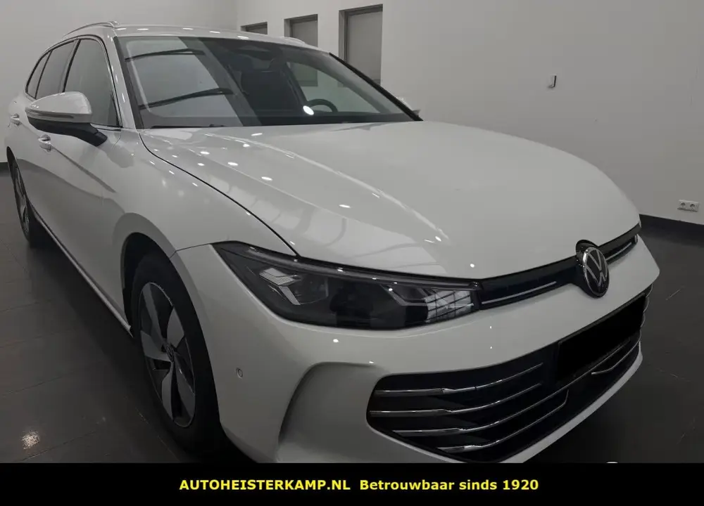 Volkswagen Passat Variant 2.0 TDI 150 PK Automaat ACC Trekha uit 2025, foto 13