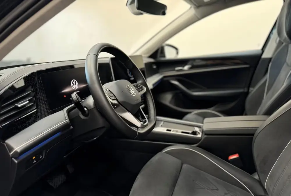 Volkswagen Passat Variant 2.0 TDI 150 PK Automaat ACC Trekha uit 2025, foto 6
