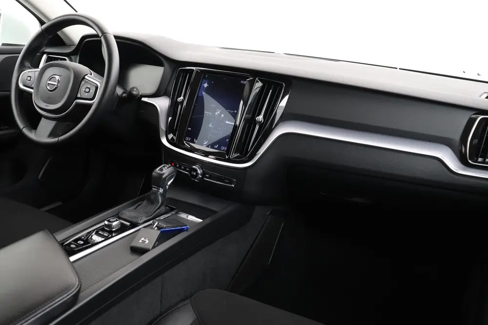 Volvo V60 2.0 T4 Momentum Pro | Trekhaak | Volledig Ond. | O uit 2019, foto 17