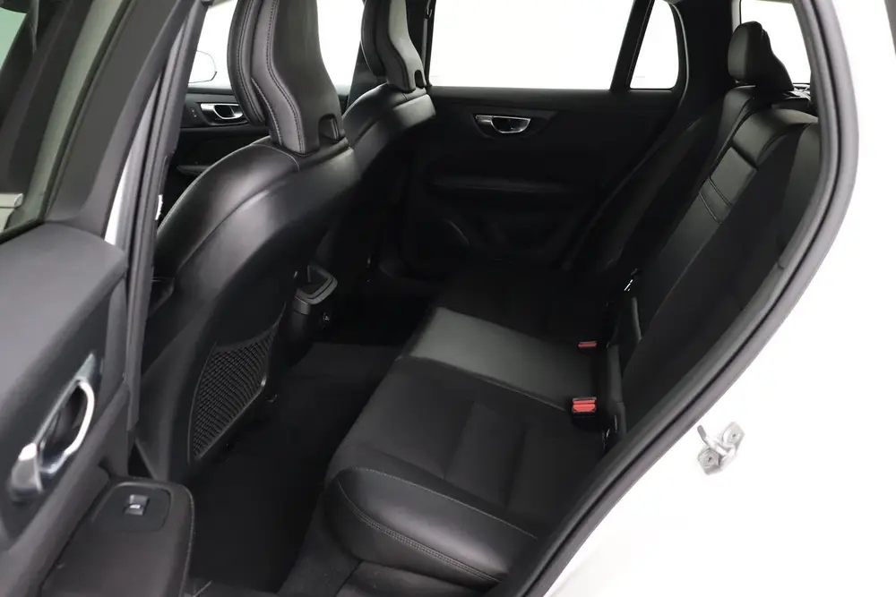 Volvo V60 2.0 T4 Momentum Pro | Trekhaak | Volledig Ond. | O uit 2019, foto 18