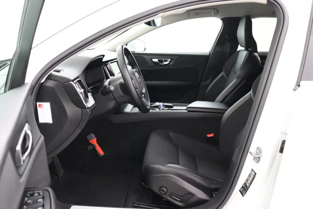 Volvo V60 2.0 T4 Momentum Pro | Trekhaak | Volledig Ond. | O uit 2019, foto 4