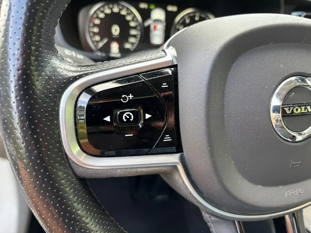 Volvo V60 2.0 T5 Momentum/Camera/Trekhaak/Pdc uit 2019, foto 12