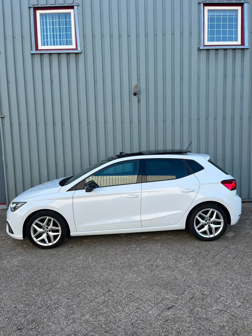 SEAT Ibiza 1.0 TSI FR/pano/led/virtual/beats/alcantara uit 2019, foto 2
