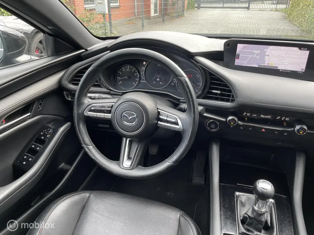 Mazda 3 2.0 e-SkyActiv-G M Hybrid 122PK Luxury Leer BOMVOL! uit 2019, foto 8