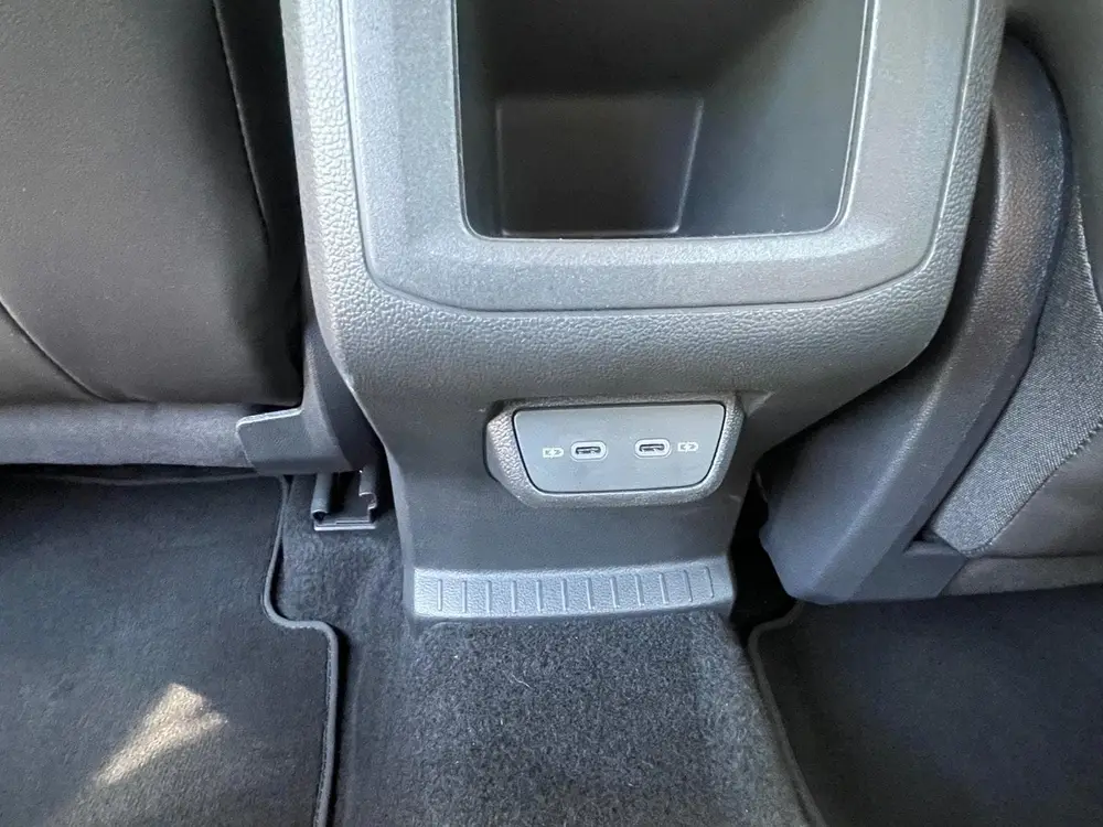 Volkswagen T-Cross 1.0 TSI GOAL EDITION, 1E Eigenaar, All Se uit 2025, foto 16