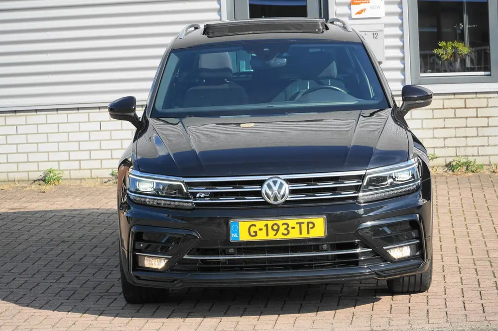 Volkswagen Tiguan 1.5 TSI 1STE EIGENAAR R-LINE PANO uit 2019, foto 13