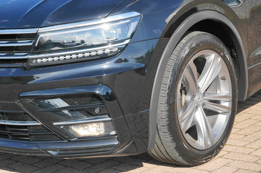 Volkswagen Tiguan 1.5 TSI 1STE EIGENAAR R-LINE PANO uit 2019, foto 14