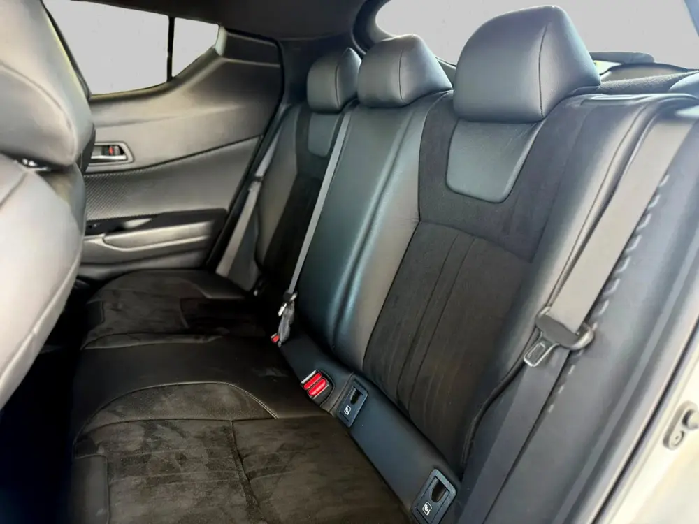 Toyota C-Hr 1.8 Hybrid Dynamic Sport (NL-auto, Goed OndH, Na uit 2019, foto 15