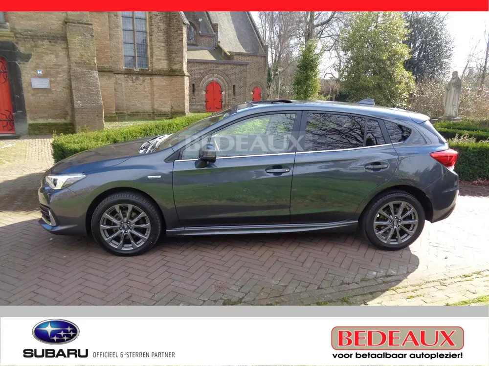 Subaru Impreza 2.0i 150pk Lineartronic CVT Premium 4X4 AWD uit 2020, foto 2