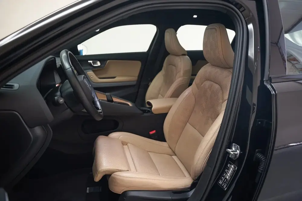 Polestar 2 Long Range Dual Motor Launch Ed. [ Leder Panorama uit 2021, foto 10