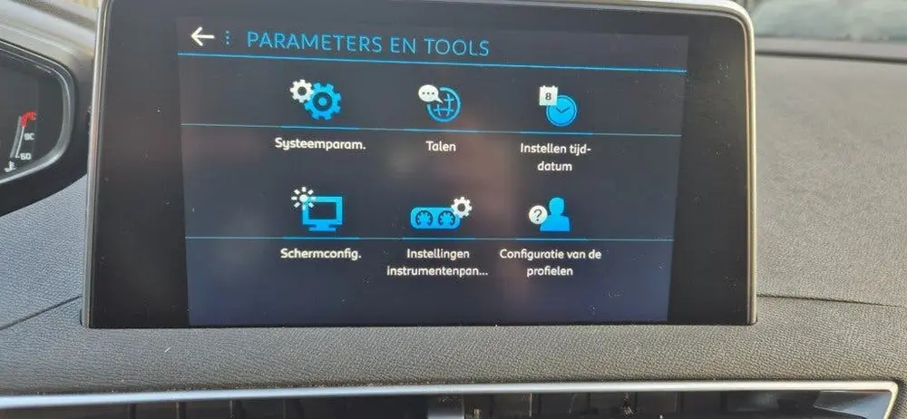 Peugeot 3008 1.2 Pure Tech *trekhaak*Navigatie*camera* uit 2019, foto 12