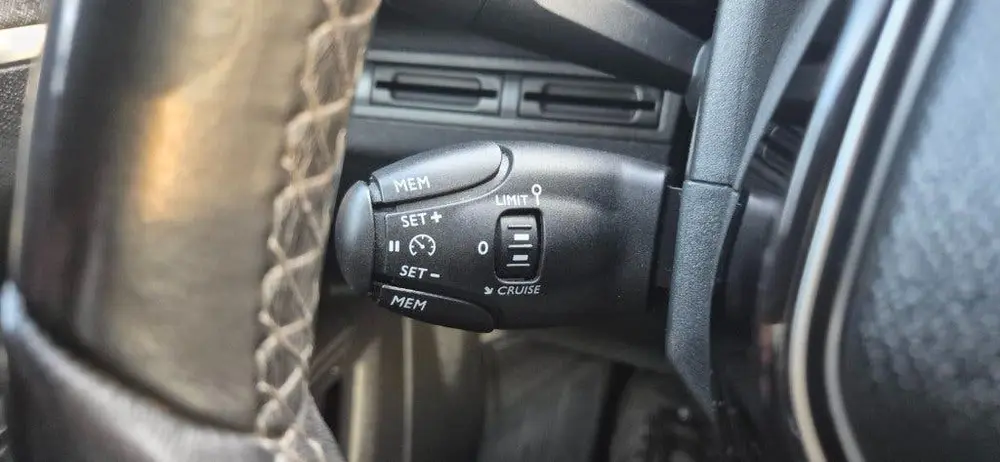 Peugeot 3008 1.2 Pure Tech *trekhaak*Navigatie*camera* uit 2019, foto 13
