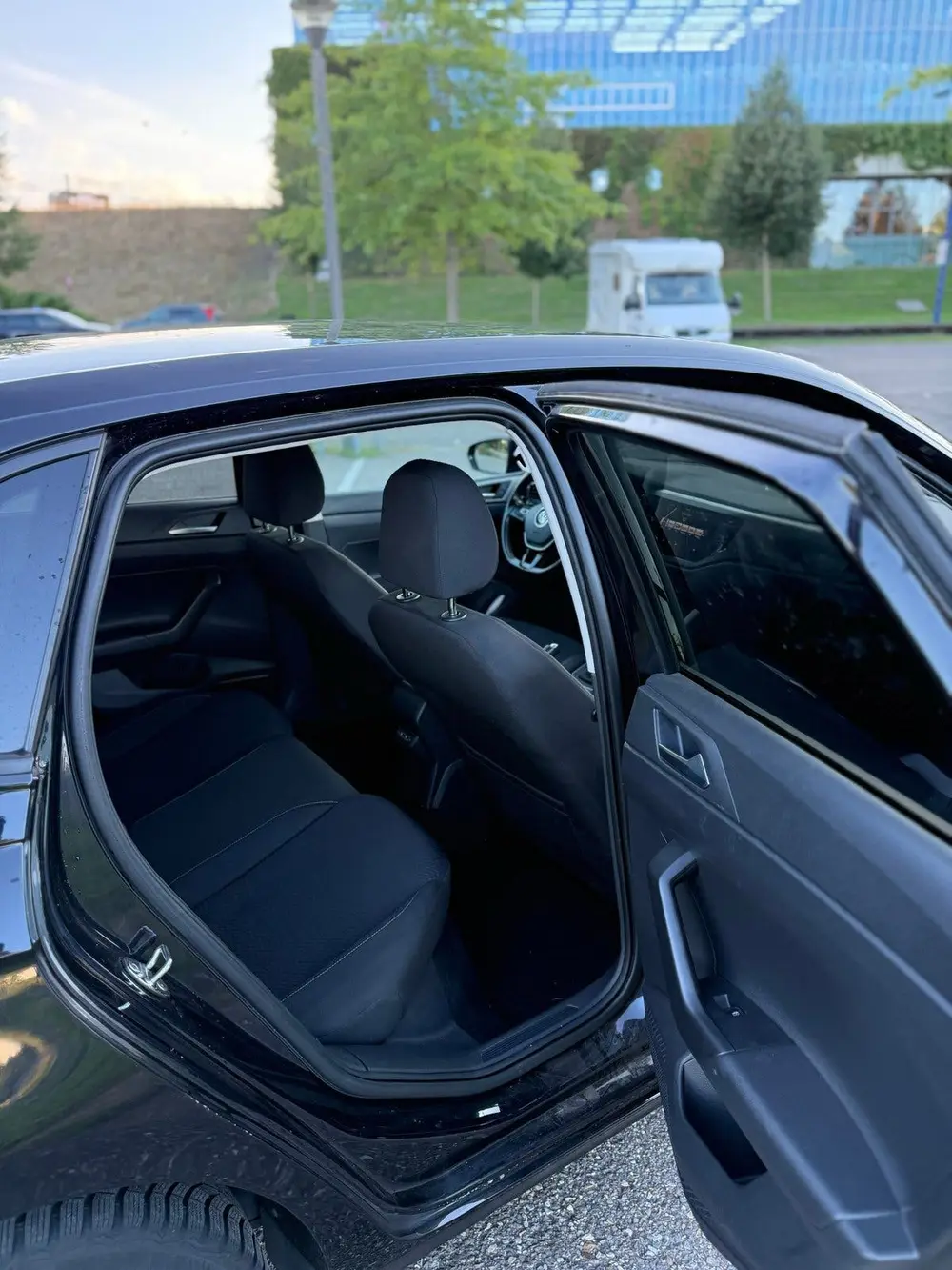 Volkswagen Polo 1.0 TSI 95pk 2019 Zwart uit 2019, foto 11