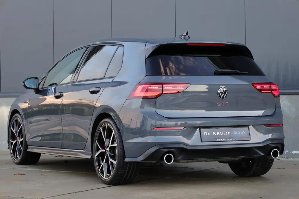 Volkswagen Golf GTI DCC IQ Lights 19" Estoril uit 2022, foto 12