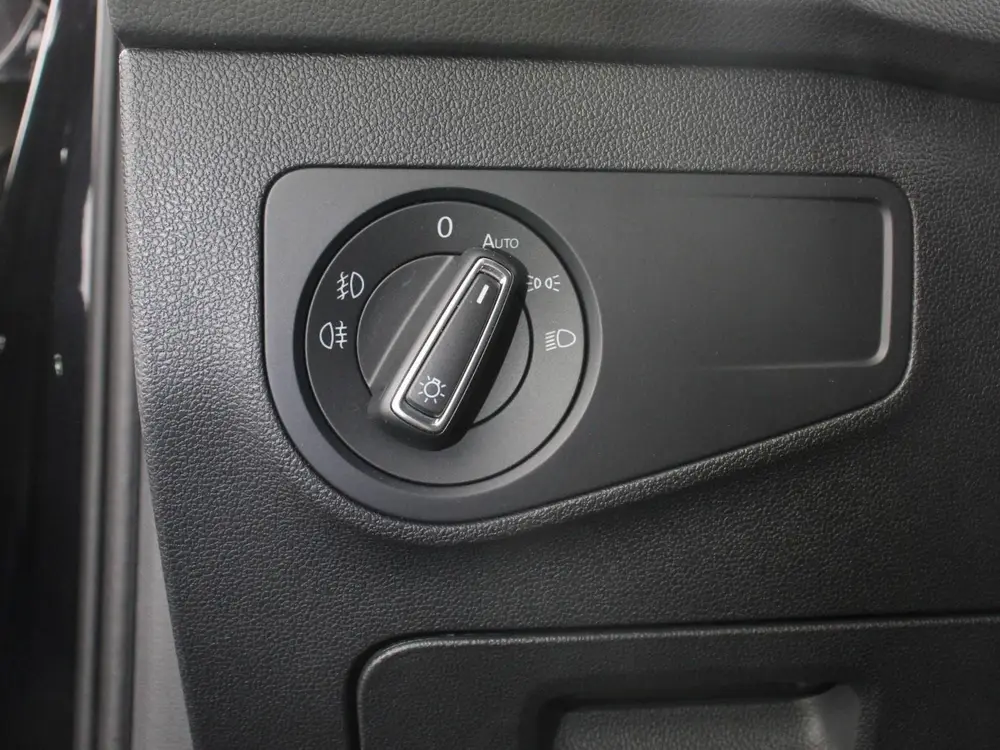 Volkswagen Tiguan 1.5 TSI Comfortline Team DSG Navigatie App uit 2020, foto 14