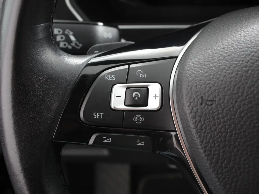 Volkswagen Tiguan 1.5 TSI Comfortline Team DSG Navigatie App uit 2020, foto 15