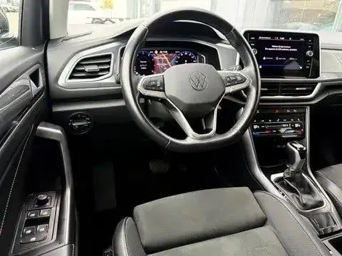 Volkswagen T-Roc 1.5 TSI R- line150pk 7-DSG 2023 Grijs uit 2023, foto 4