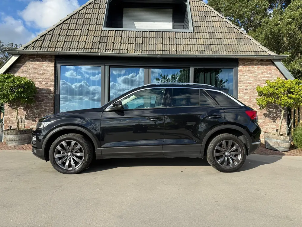 Volkswagen T-Roc Automaat 1.5 TSI Style uit 2019, foto 5