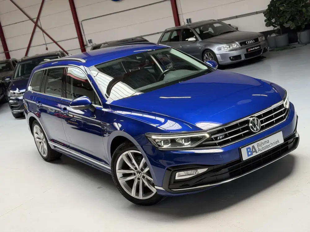 Volkswagen Passat Variant 1.5 TSI R-Line | Matrix | Camera uit 2021, foto 12