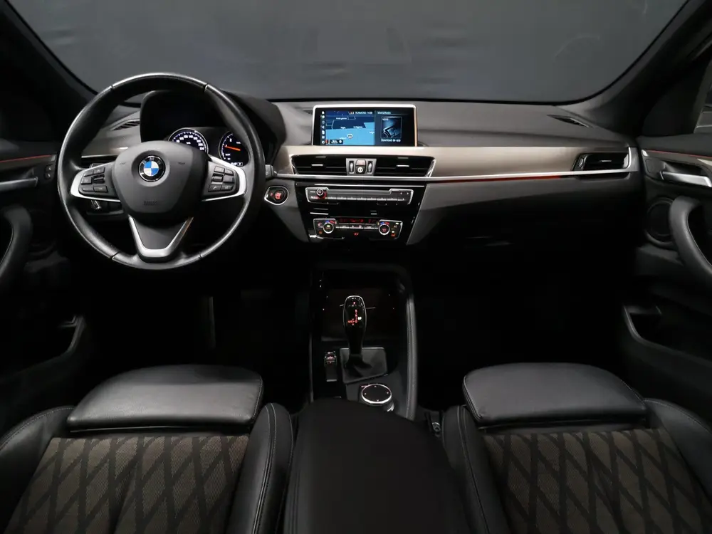 BMW X1 sDrive18i Executive Edition [HEAD-UP DISPLAY, CRUISEC uit 2019, foto 6