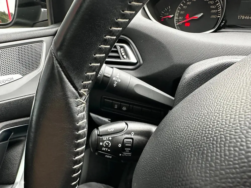 Peugeot 308 1.5 BlueHDi Blue Lease Premium/Nieuwe Distr. uit 2019, foto 15